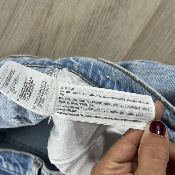 Abercrombie & Fitch 33 /16R The 90s Straight Ultra High Rise Light Wash - Picture 6 of 11